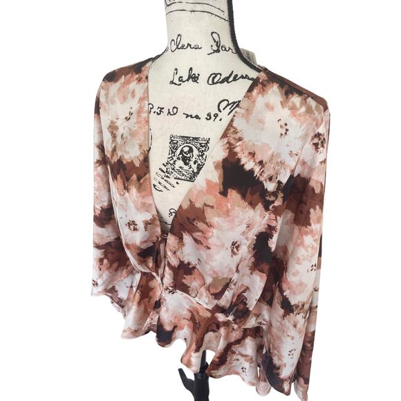 NY & Co. BLOUSE BATWING SLEEVES BROWN CREAM SZ XXL V NECK RUFFLE AESTHETIC CORE - Picture 8 of 16